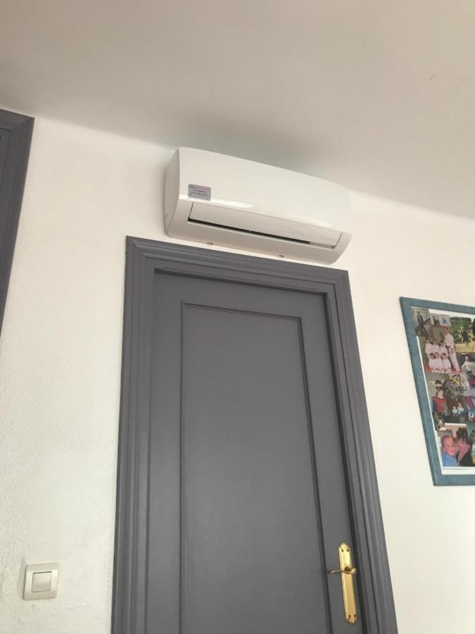 Chez Alison! Central Nerja Apt Zewnętrze zdjęcie
