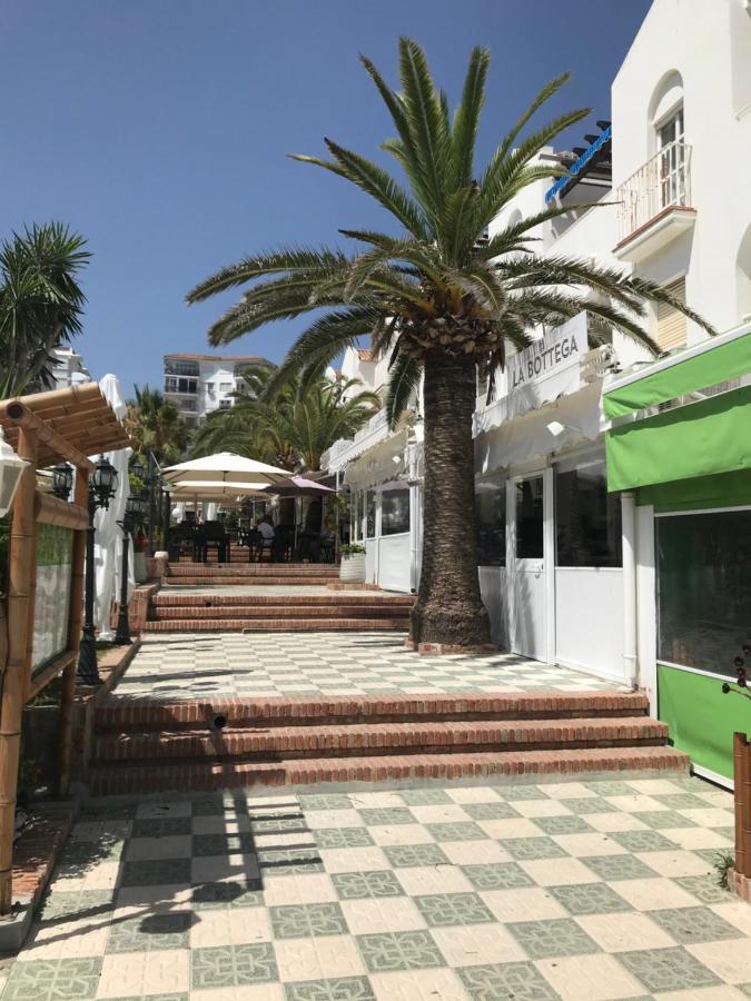 Chez Alison! Central Nerja Apt Zewnętrze zdjęcie